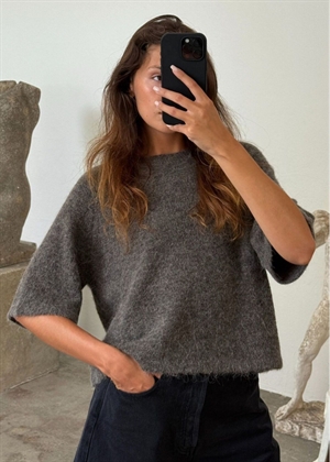 Abbie knit Mole Melange Boii Studios